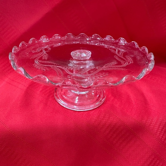 Vintage Crystal Cake Pedestal with Wheat design. - Picture 7 of 7